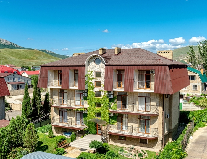 Отель «Медведь Резорт» Коктебель