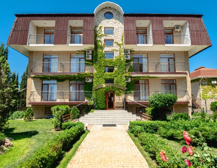 Отель «Медведь Резорт» Коктебель