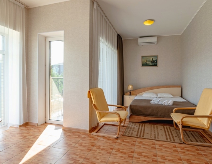 Полулюкс - Отель «Медведь Резорт» Коктебель