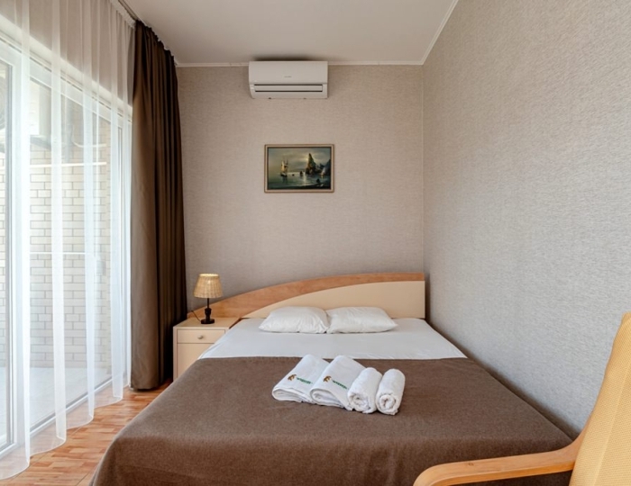 Полулюкс - Отель «Медведь Резорт» Коктебель